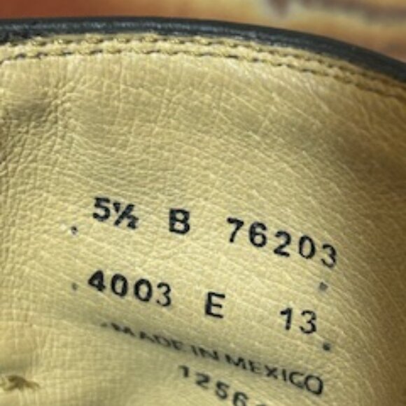 Size 5.5 B FRYE Black Leather Carmen x Stitch Short-D Saddle- Mid-calf - Picture 4 of 16